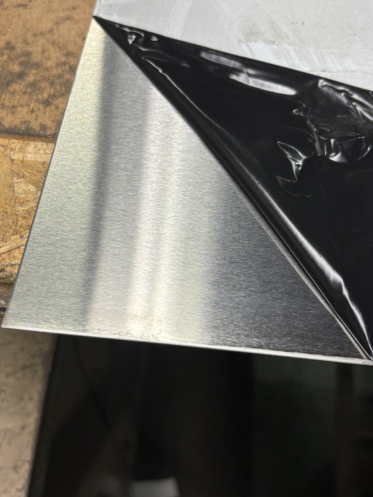 22 Gauge (0.030” Thick) Stainless Steel Sheet Metal – 9” x 12” Paper & Polished