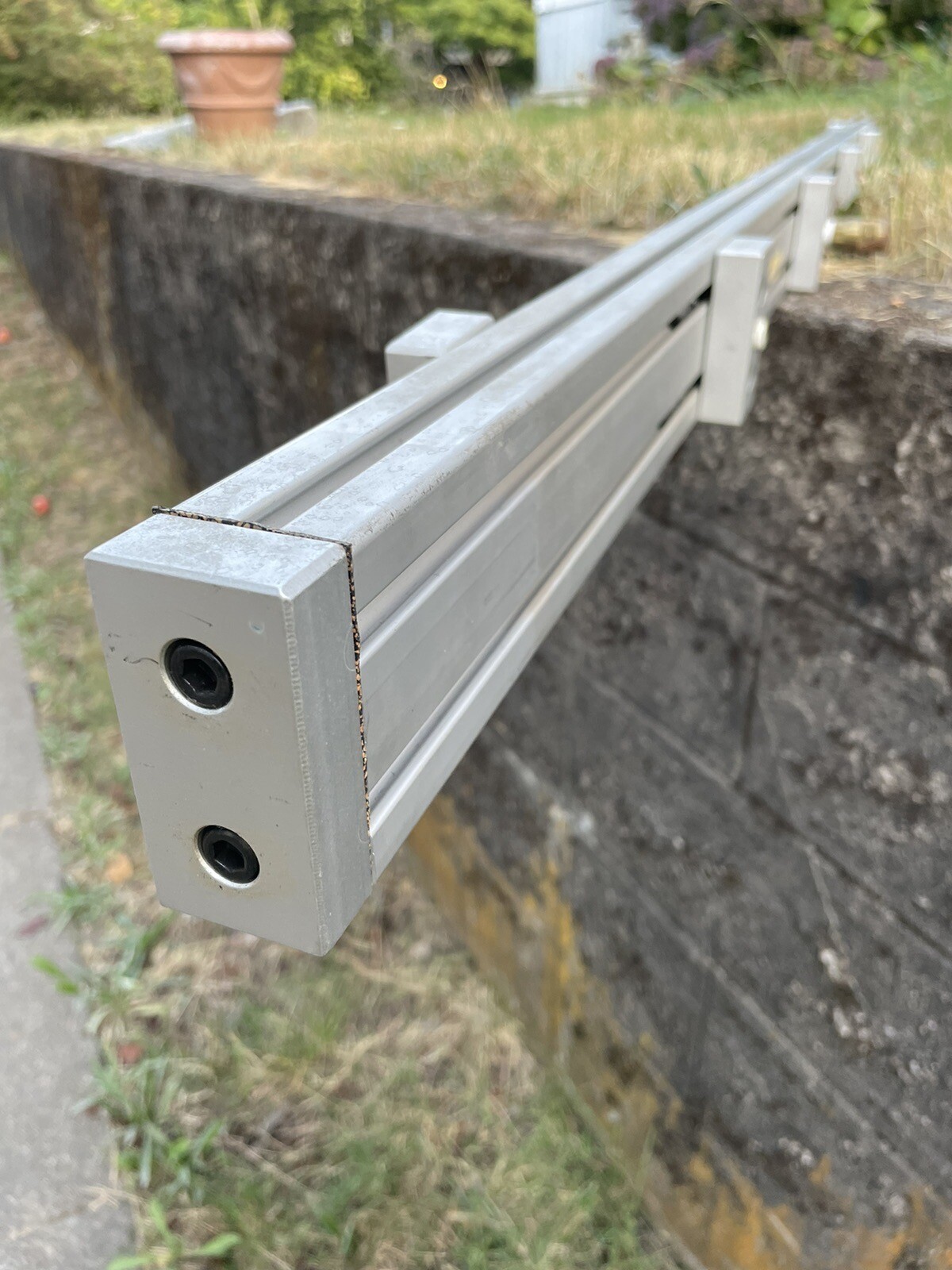 80/20 Air/Pneumatic Manifold 69” Long – 1530 1.5”x3” T-Slot Aluminum w/Power
