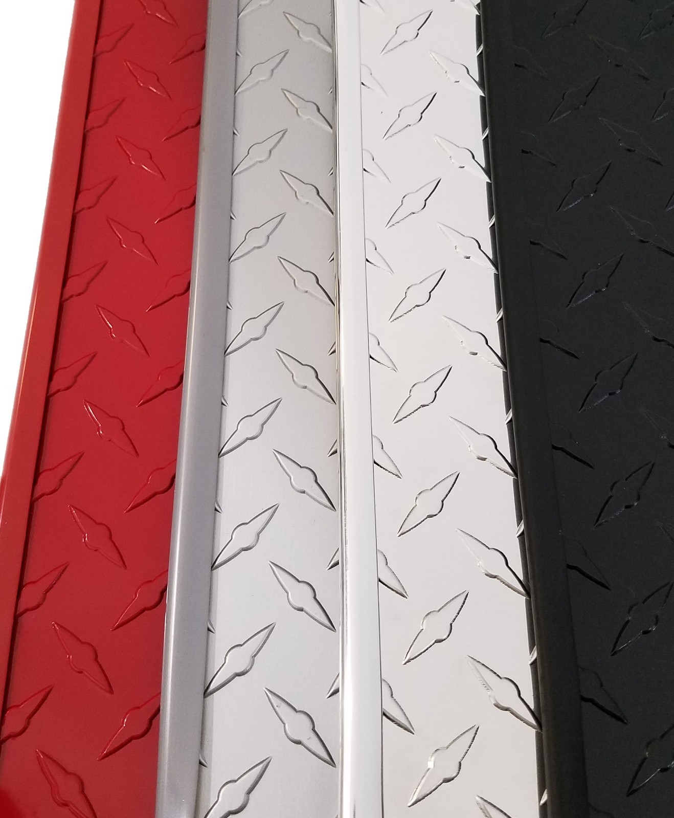 Diamond Plate Trim – “Chrome” Vinyl Edge (50 feet)