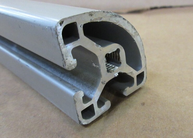 80/20 T-SLOT 1517-LS ALUMINUM CURVED QUARTER ROUND 1.5 X 1.5″, 15″ L