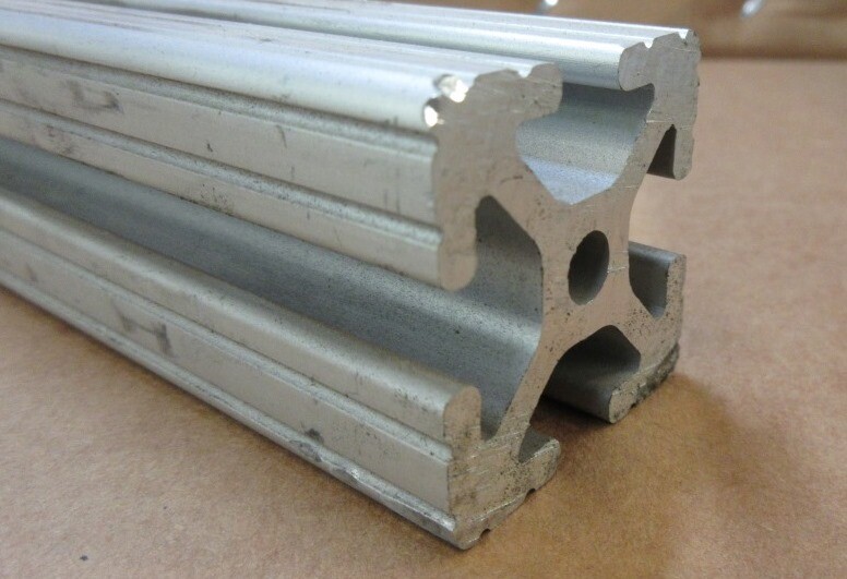 80/20 T-SLOT ALUMINUM EXTRUSION 1515, 1.5″ X 1.5″, 4 OPEN SLOTS, 30-1/2″ L
