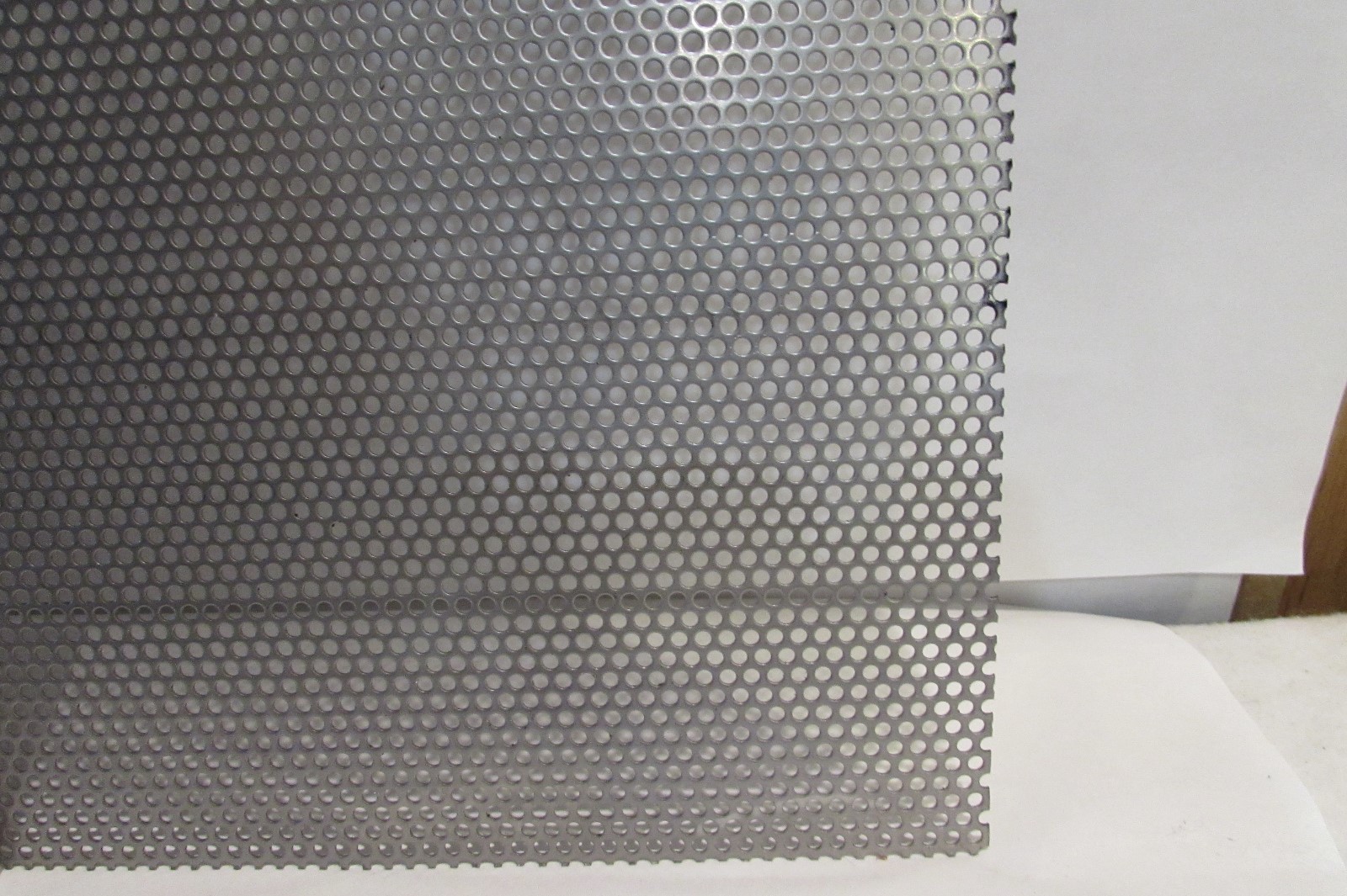 1/8″ HOLE–20 GAUGE -304 STAINLESS STEEL PERFORATED SHEET— 6″ x 6″