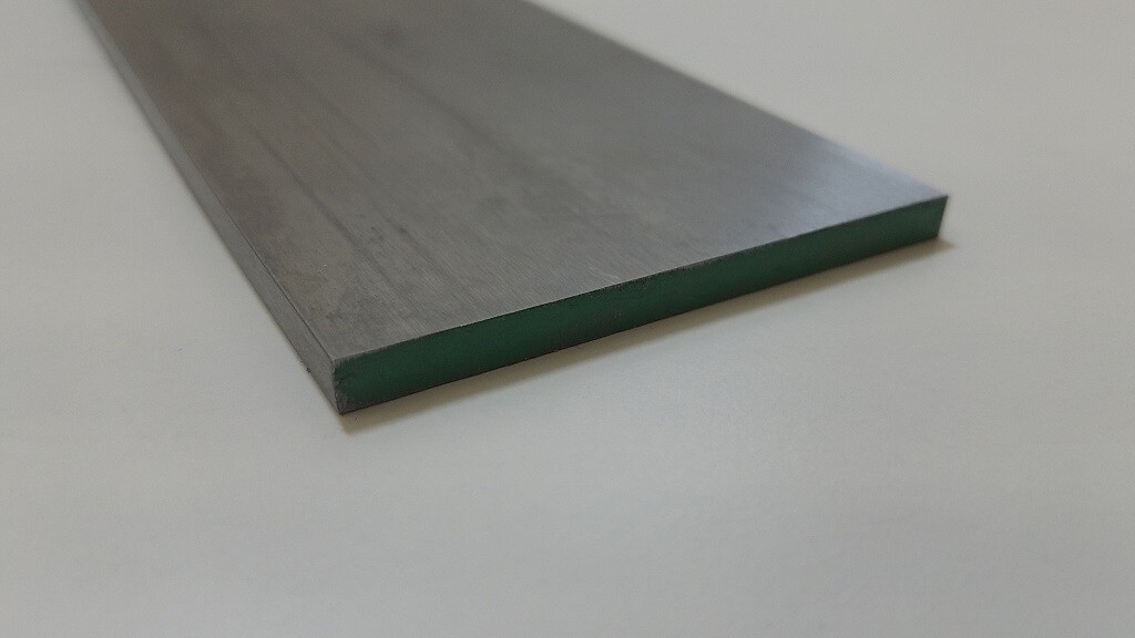O1 Tool Steel 3/16″ x 2.5″, 18″ long bar, Knife Making Stock, Billet