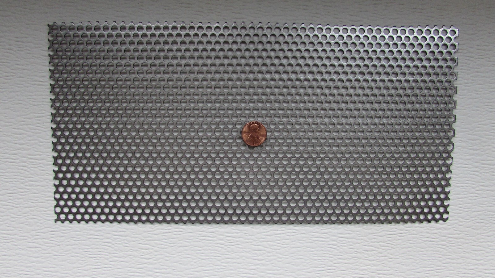3/16″ HOLES-18 GAUGE-304 STAINLESS PERFORATED 11-1/2″ X 18″