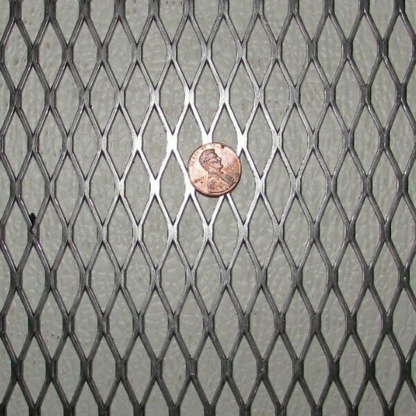 1/2″ x 16GA. 304 STAINLESS STEEL FLATTENED EXPANDED METAL 6″ x 6″