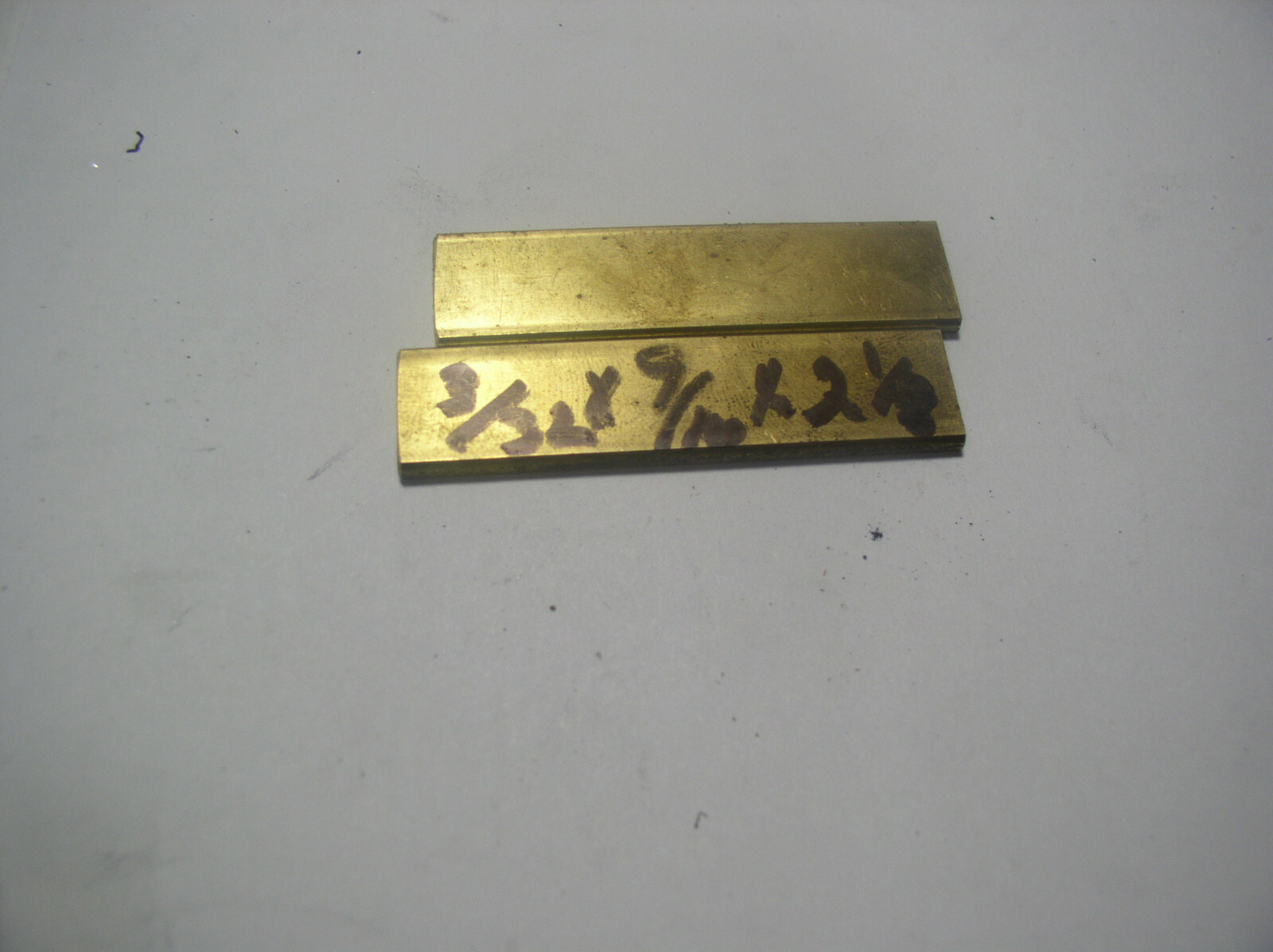 2PCS. 3/32″ X 9/16″ X 2 1/8″OR LONGER SOLID BRASS FLAT STOCK RADIUS EDGES