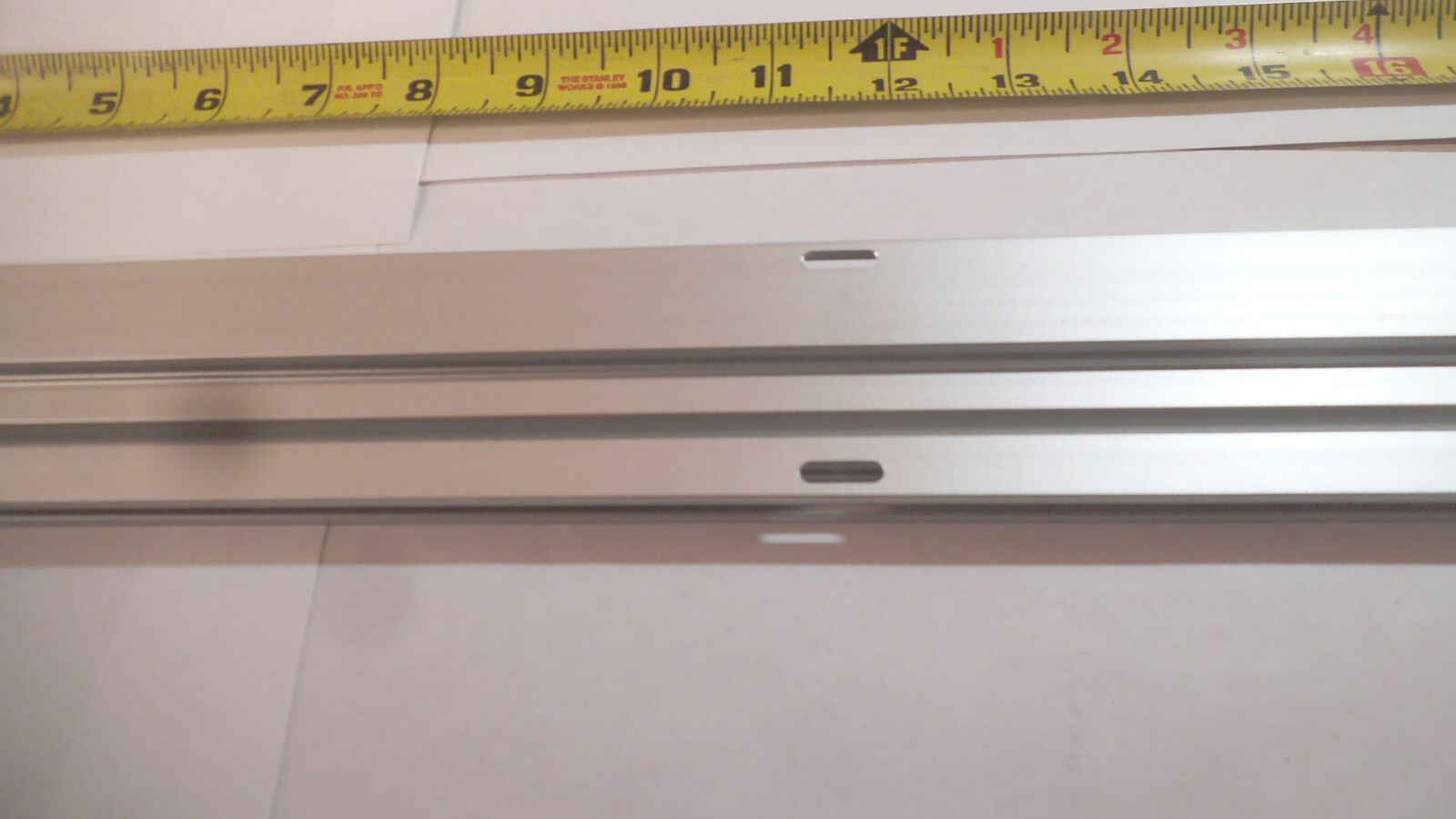 Aluminum slotted bar stock, 17-1/4″ x 2″ x .475 thick