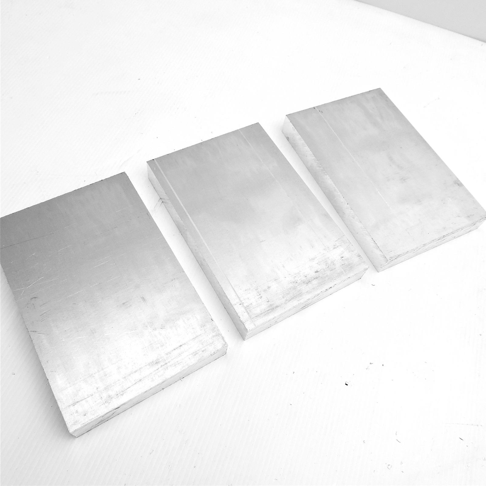 .625″ thick 5/8 Aluminum 6061 PLATE 4.75″ x 7.25″ Long QTY 3 sku 240762