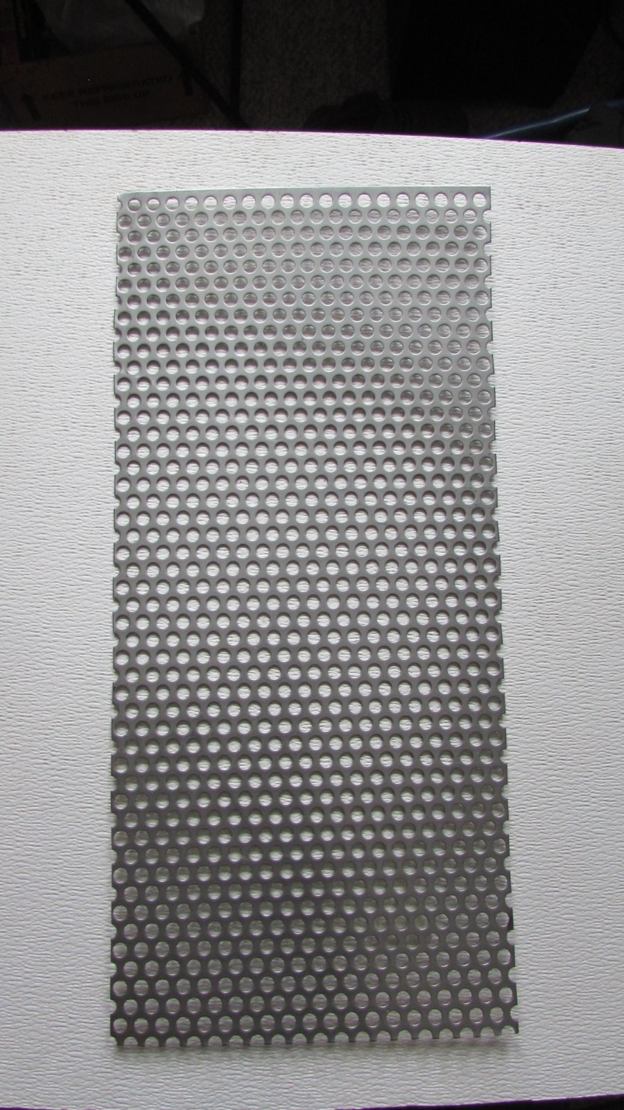 3/8″ HOLE 16 GAUGE 304 STAINLESS STEEL PERFORATED SHEET–12″ x 24″