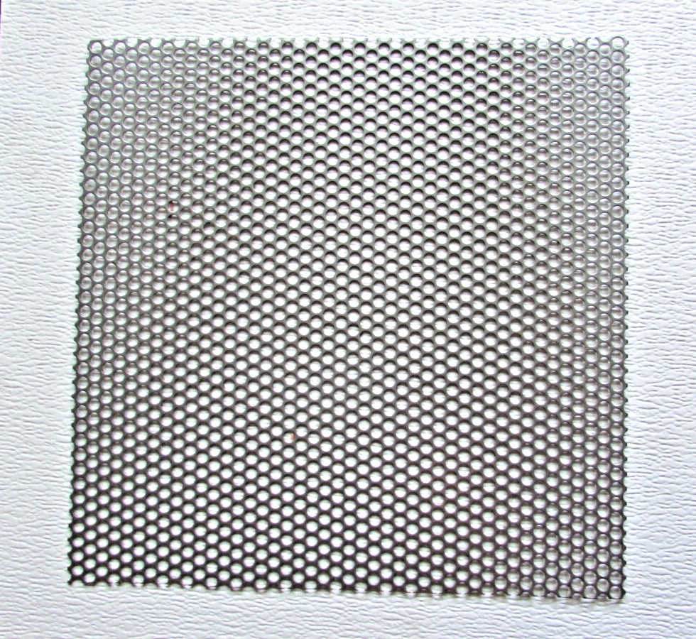 1/4″ HOLES–16 GA.-(0598)-304 STAINLESS PERFORATED SHEET- 11″ X 12″