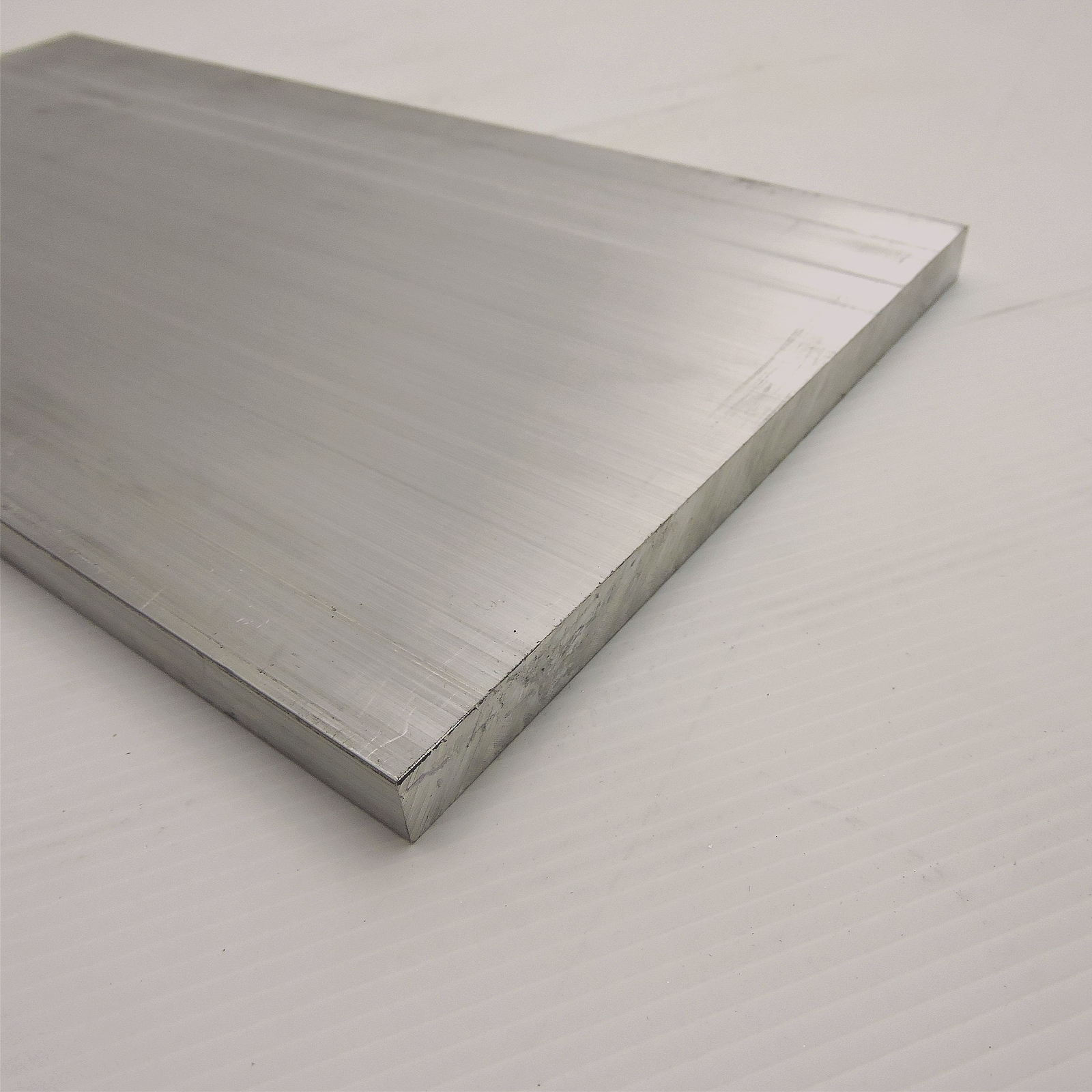 .5″ x 7″ Aluminum 6061 FLAT BAR 23″ Long new mill stock sku K541