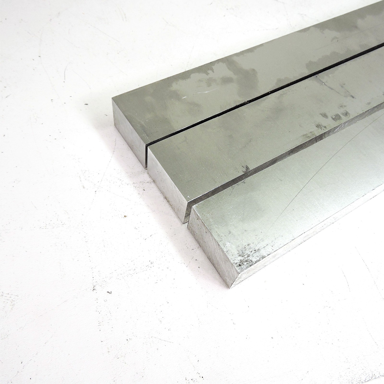1.25″ thick 1 1/4 Aluminum 6061 PLATE 1.5″ x 14.875″ Long QTY 3 sku 206466