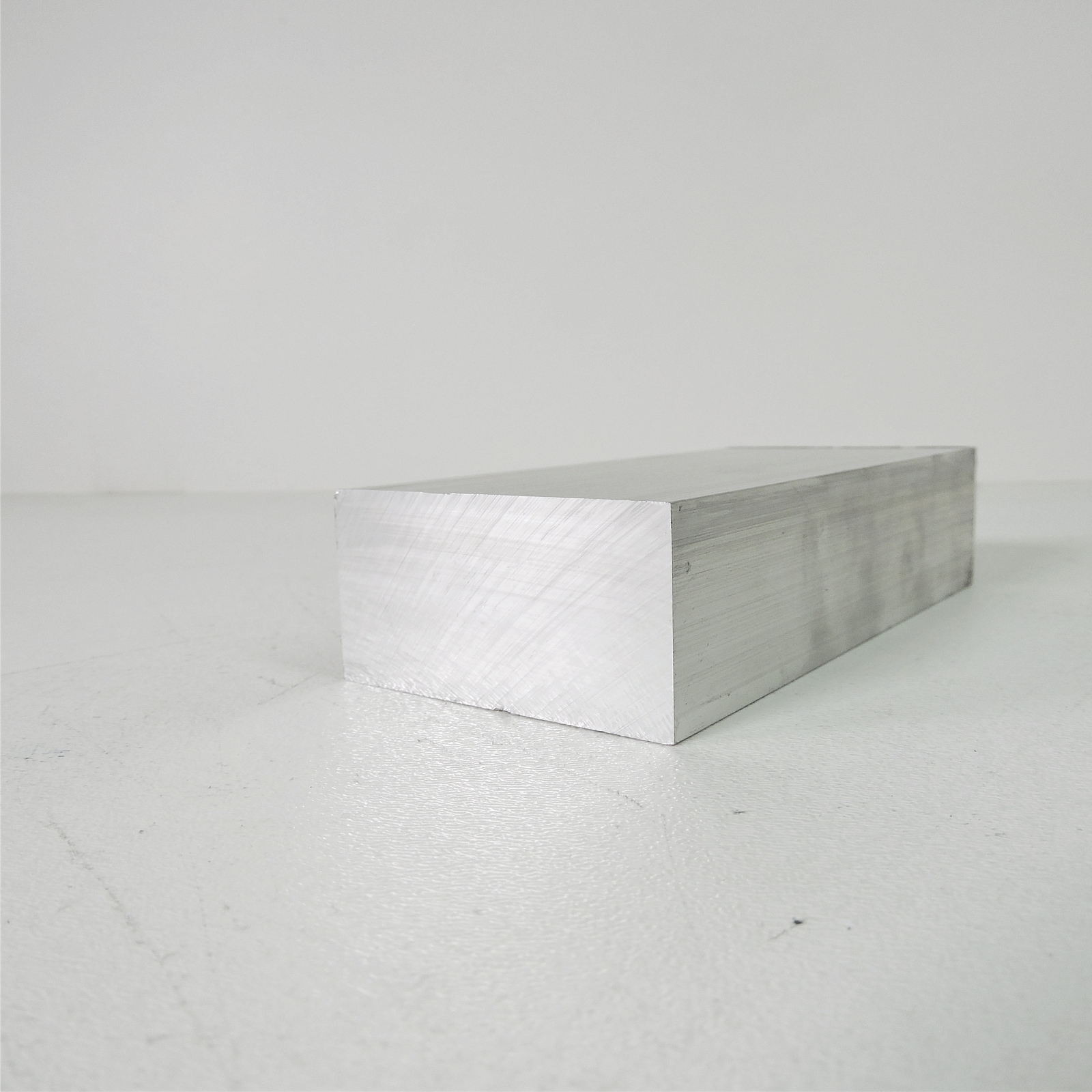 1.25″ x 3″ Aluminum 6061 FLAT BAR 6″ Long new mill stock QTY 3 sku M361