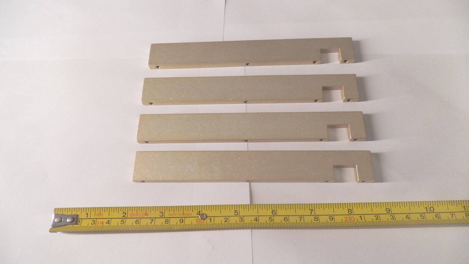 Lot of 4 pcs Aluminum bar stock yellow chromate plated, 6-3/4″ x 7/8″ x 1/4″