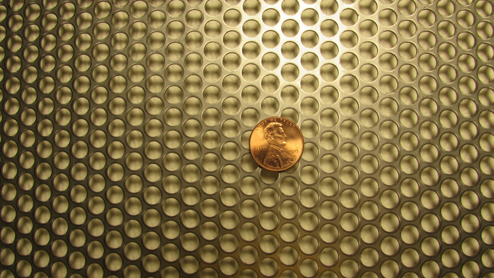 1/4″ HOLES – 16 GAUGE- 304 STAINLESS PERFORATED SHEET—5″ X 12″