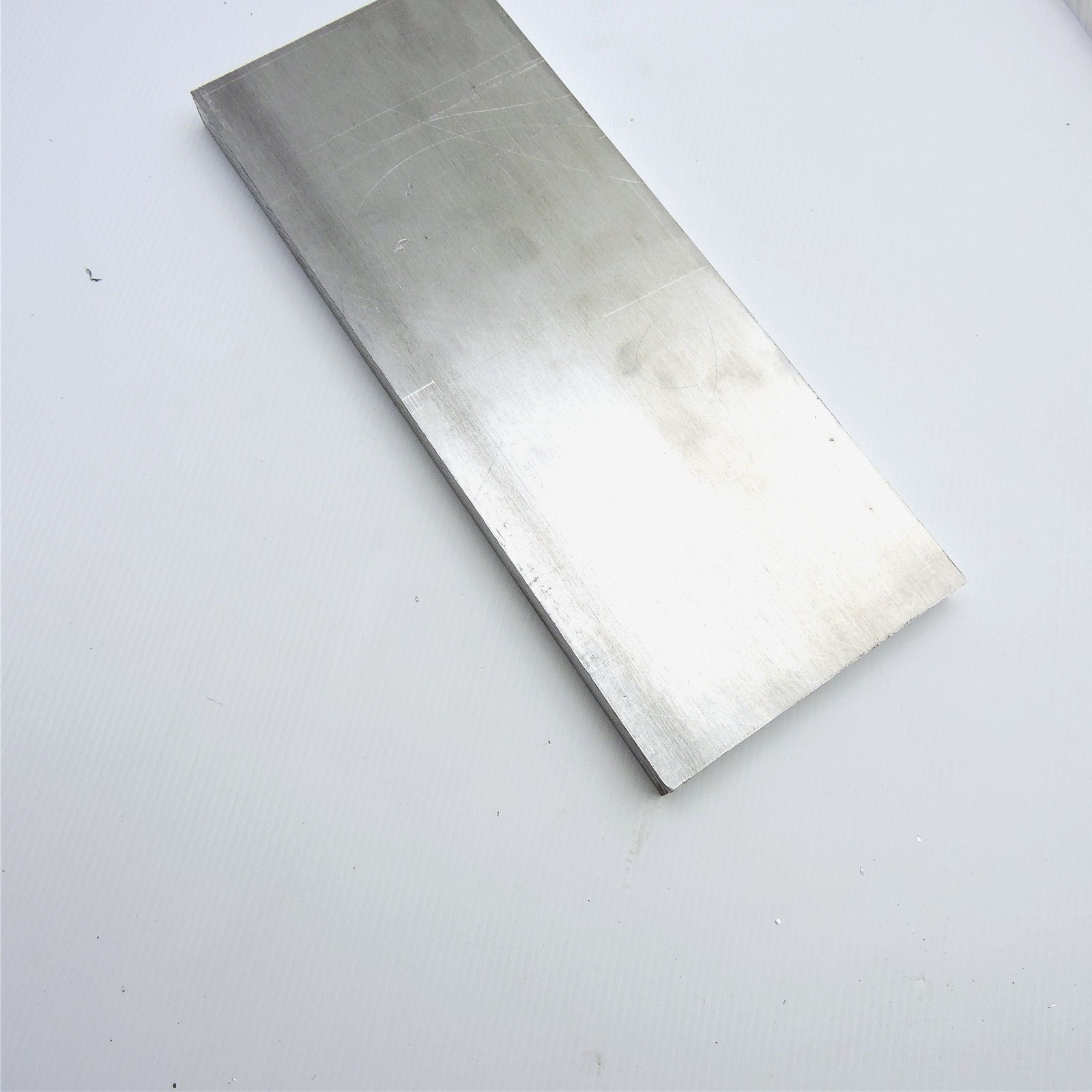 .75″ thick 3/4 Aluminum 6061 PLATE 5.875″ x 12.75″ Long sku 340533