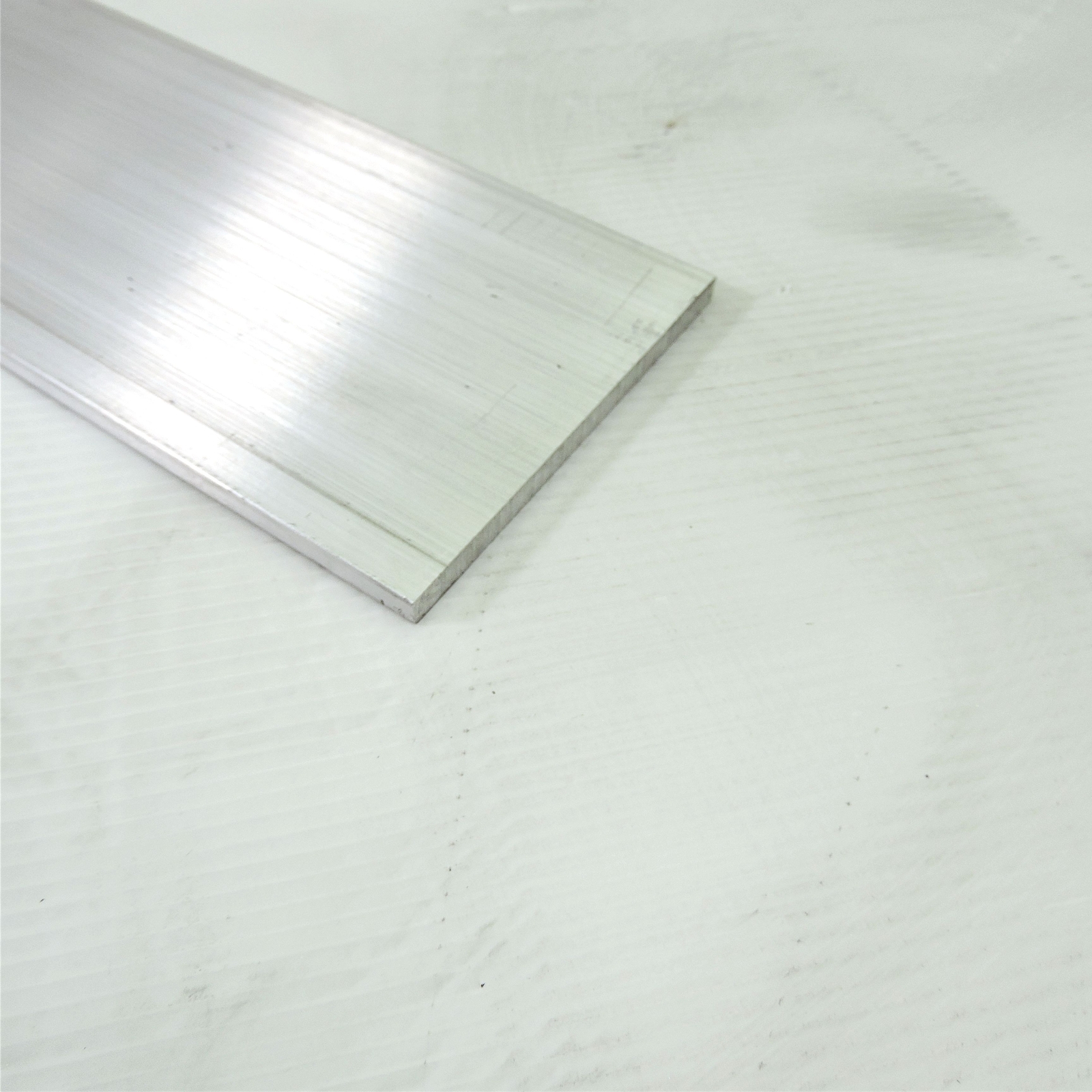 .5″ x 5.5″ Aluminum 6061 FLAT BAR 8.75″ Long new mill stock QTY 7 sku K539