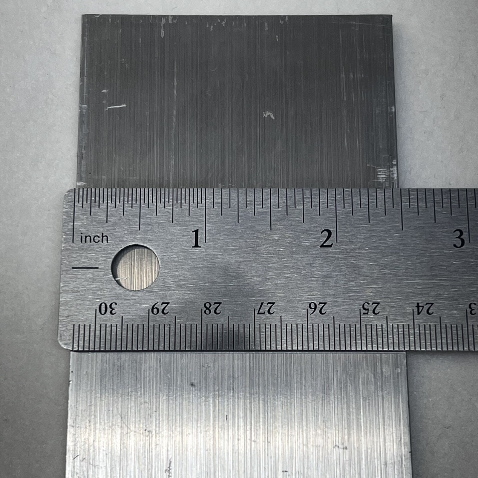 Aluminum Bar Flat Stock 1/8″ x 2.5″ x 4+” Alloy 6061 Unpolished 1 Milled End
