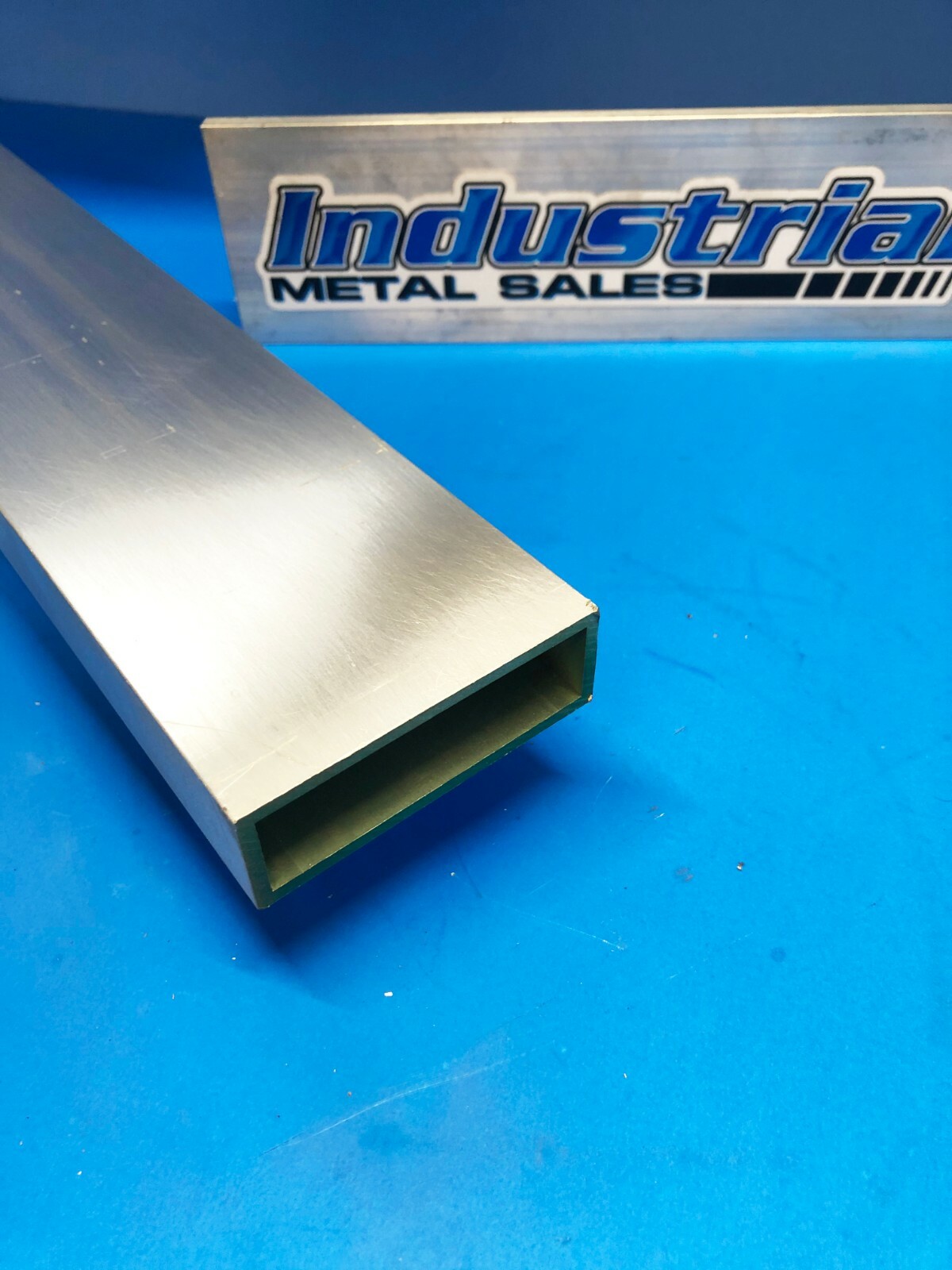 6063 Aluminum Rectangle Tube 1″ x 3″ x 12″ x 1/8″ Wall– 1″ x 3″ x .125″ Wall