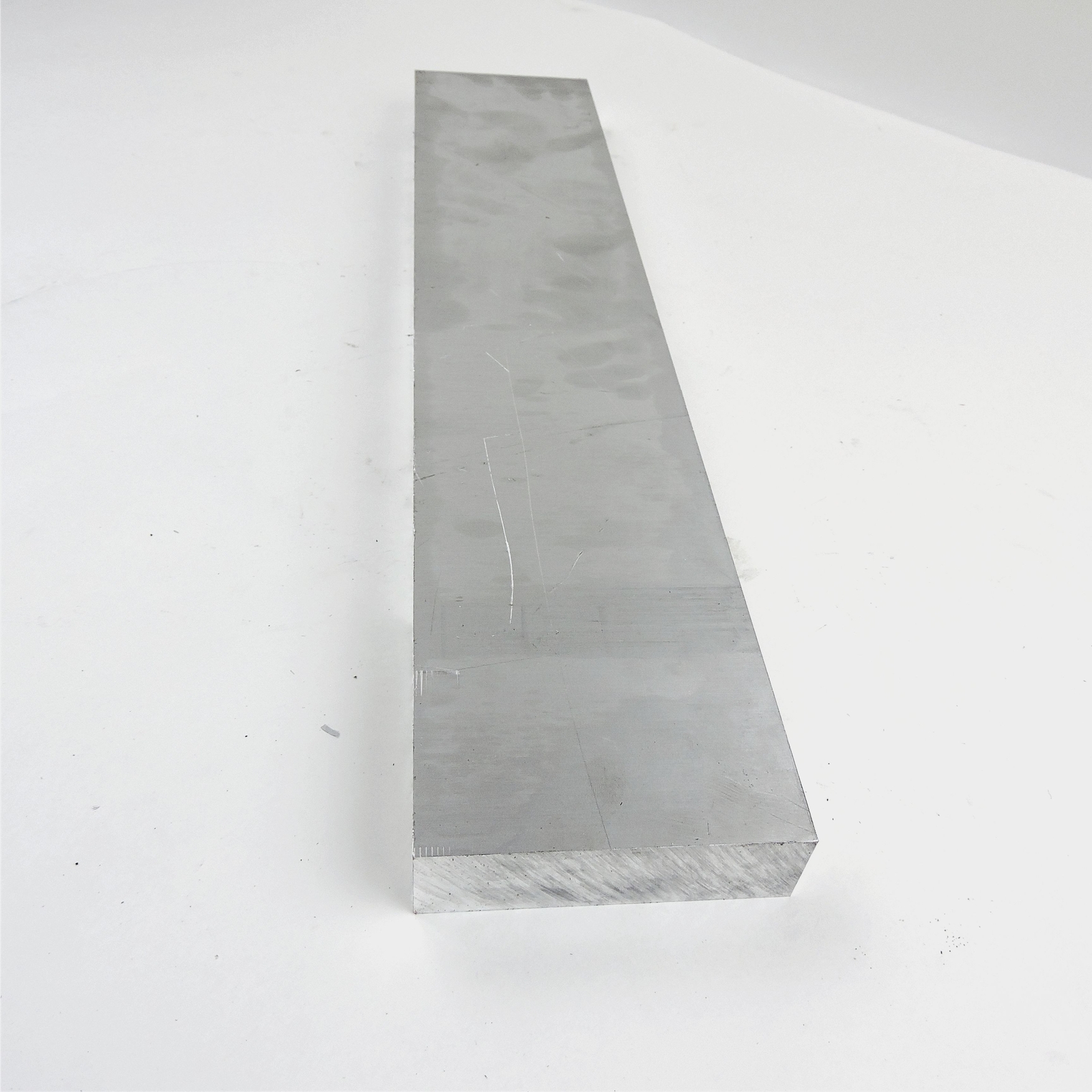 1.25″ thick 1 1/4 Aluminum 6061 PLATE 4.375″ x 26.625″ Long sku 335064