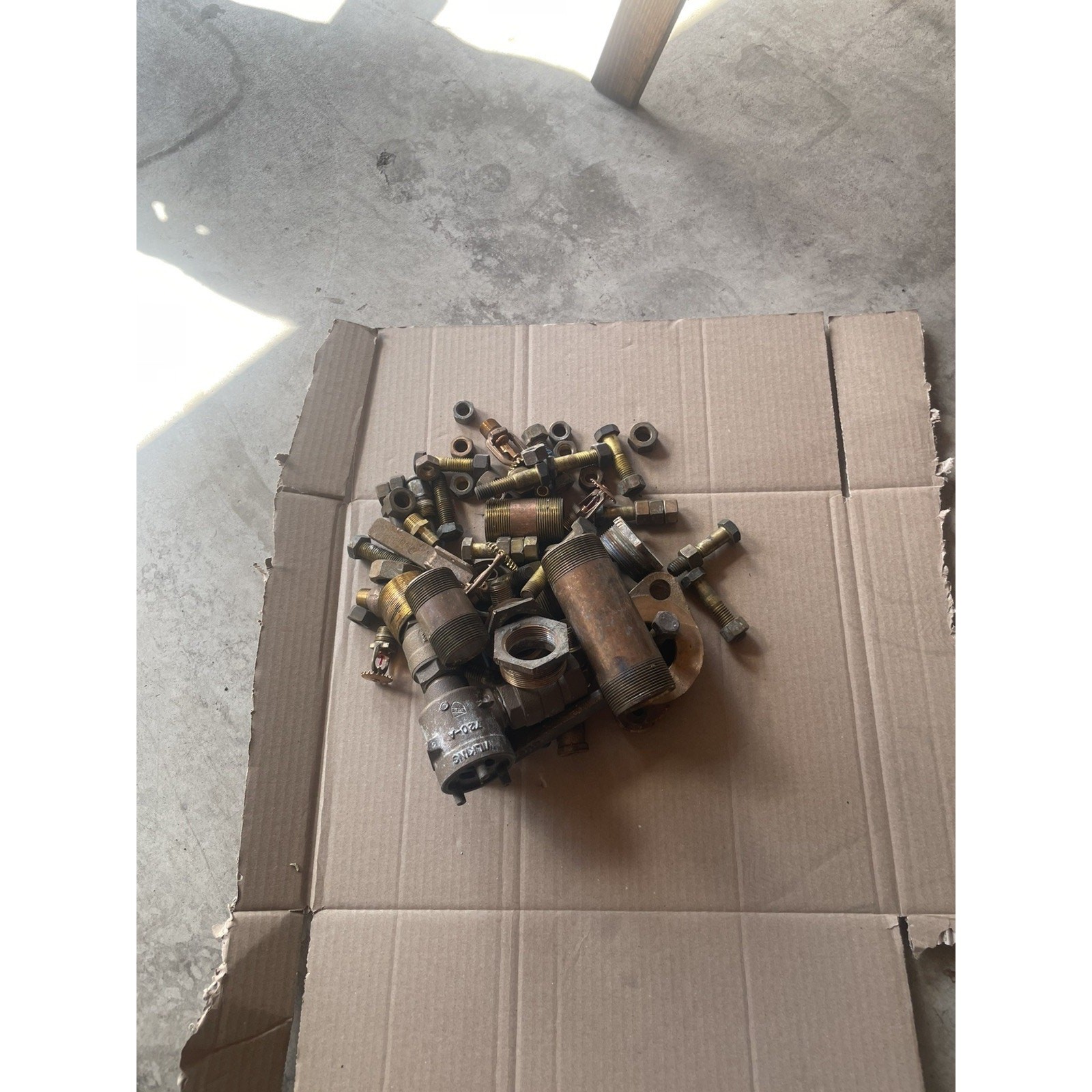 20 LBS+ clean plumbing Scrap Mixed Brass Red/Yellow Melting