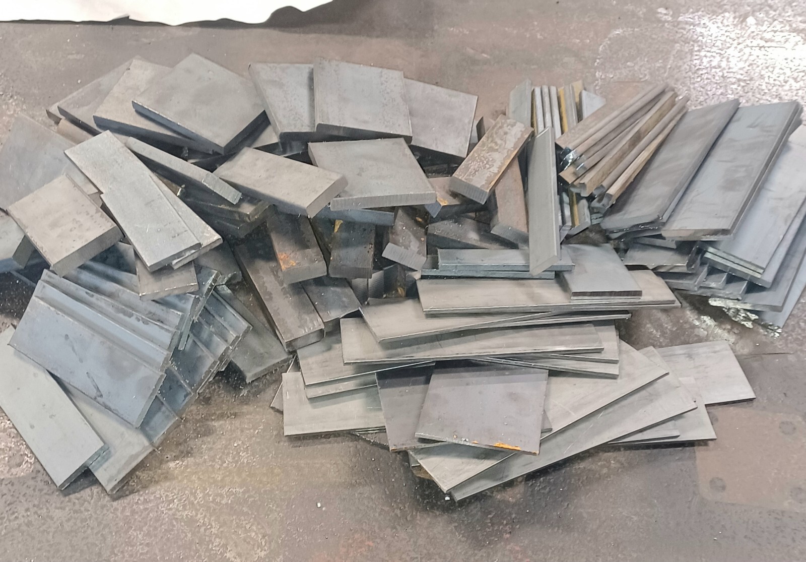 Mix lot 9+ lbs A36 Blacksmith flat iron metal plate bar steel 1/8 1/4 1/2 3/8″