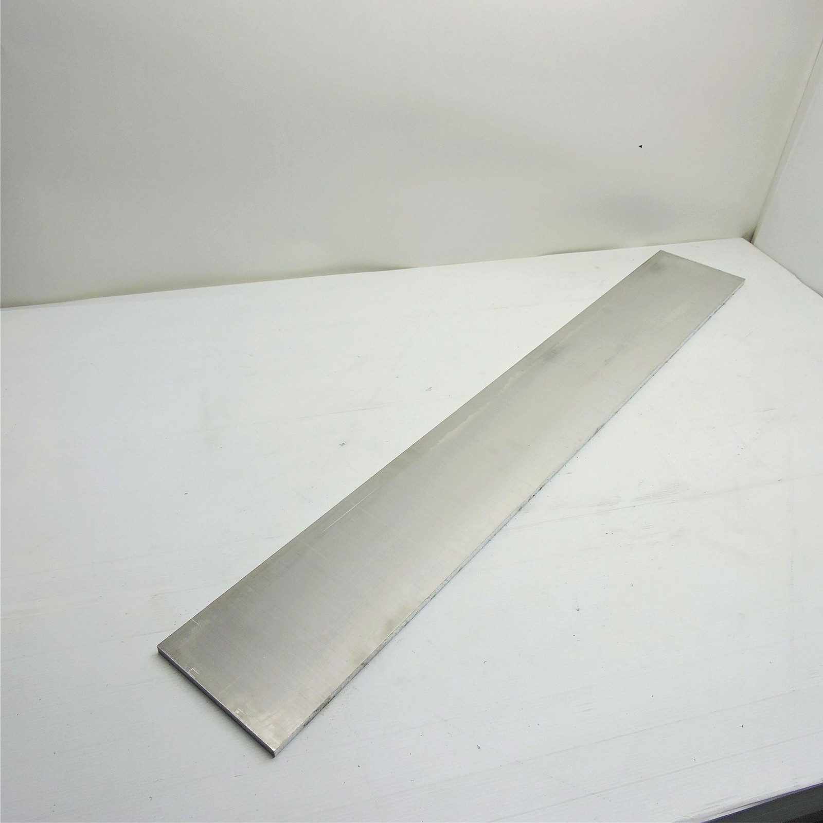 .375″ thick 3/8 Aluminum 6061 PLATE 8.625″ x 39″ Long sku 107062