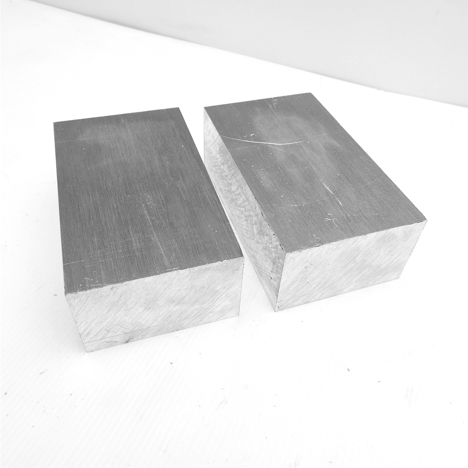 2.25″ thick 2 1/4 Aluminum 6061 PLATE 3.75″ x 5.25″ Long QTY 2 sku 206181