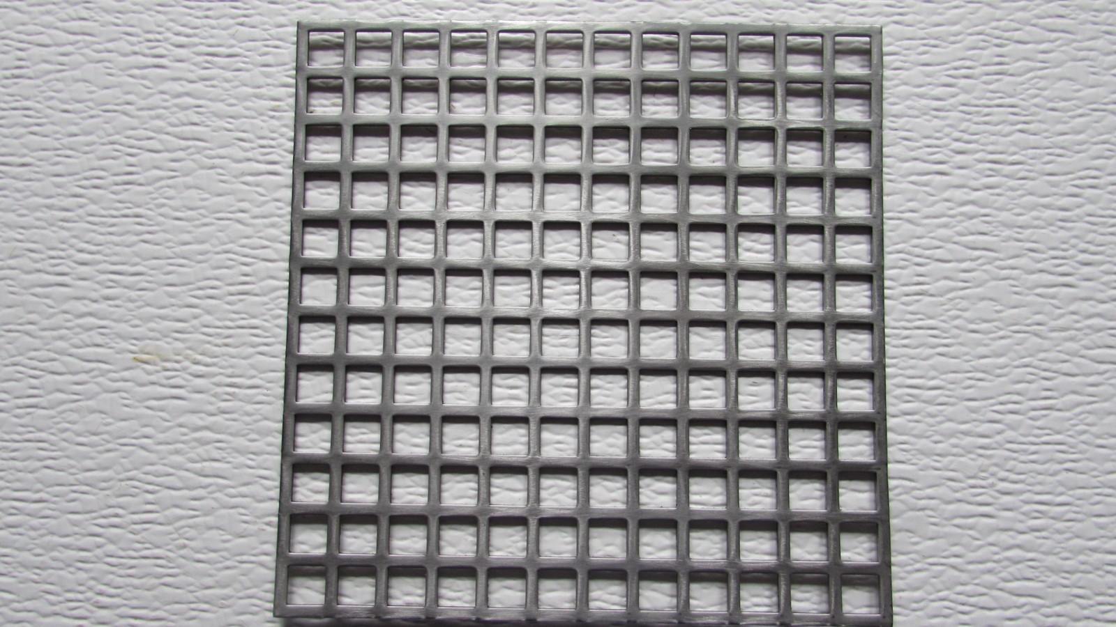 PERFORATED METAL 16 GAUGE–PLAIN STEEL– 3/8″ SQUARE ON 1/2″ CENTERS 6″ X 6″