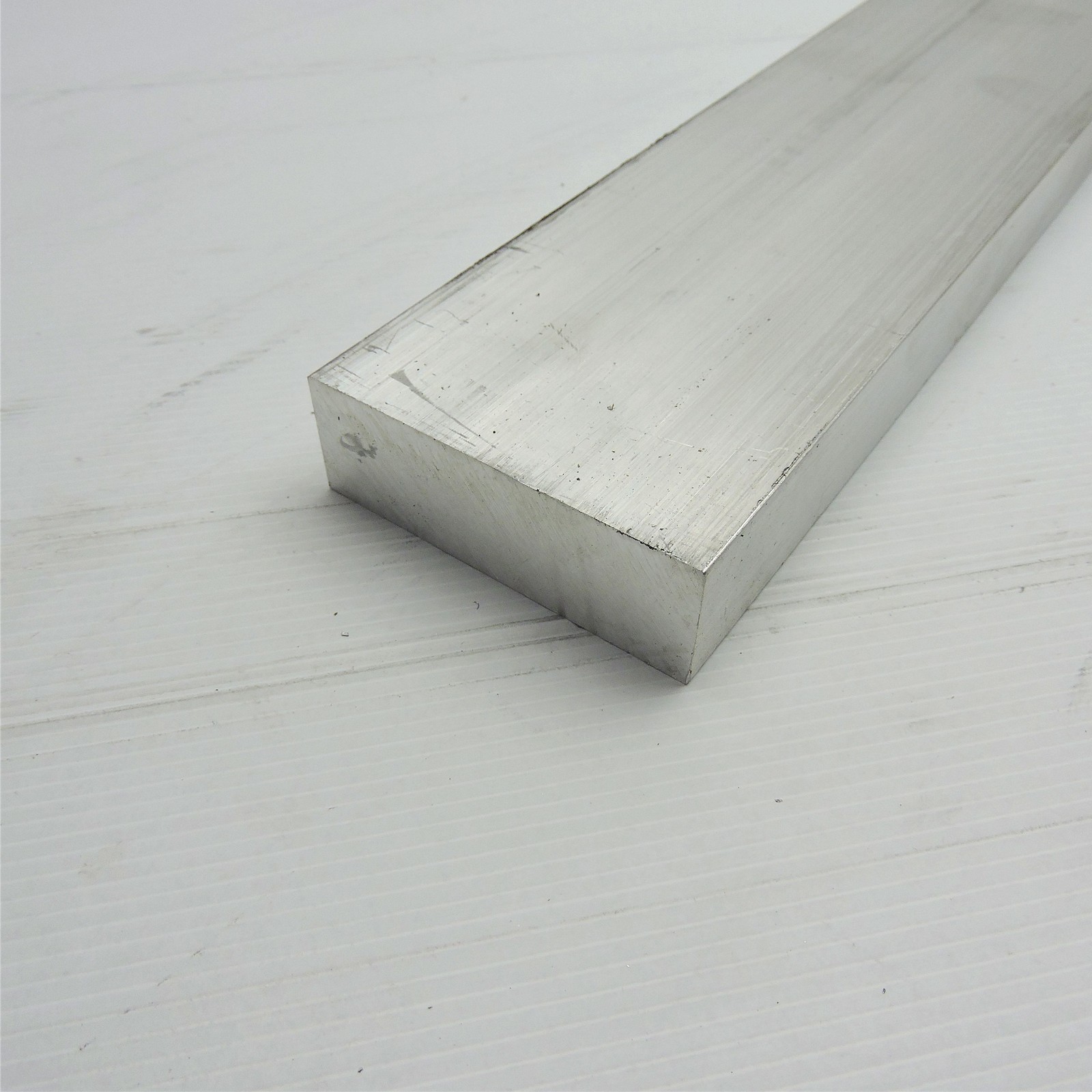 1″ x 3.25″ Aluminum 6061 FLAT BAR 26.625″ Long new mill stock sku A854*