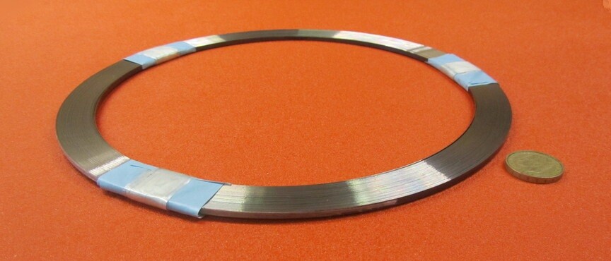 1095 Hard Blue Tempered Spring Steel Shim .015″ Thick x .125″ Wide x 1200″ Long