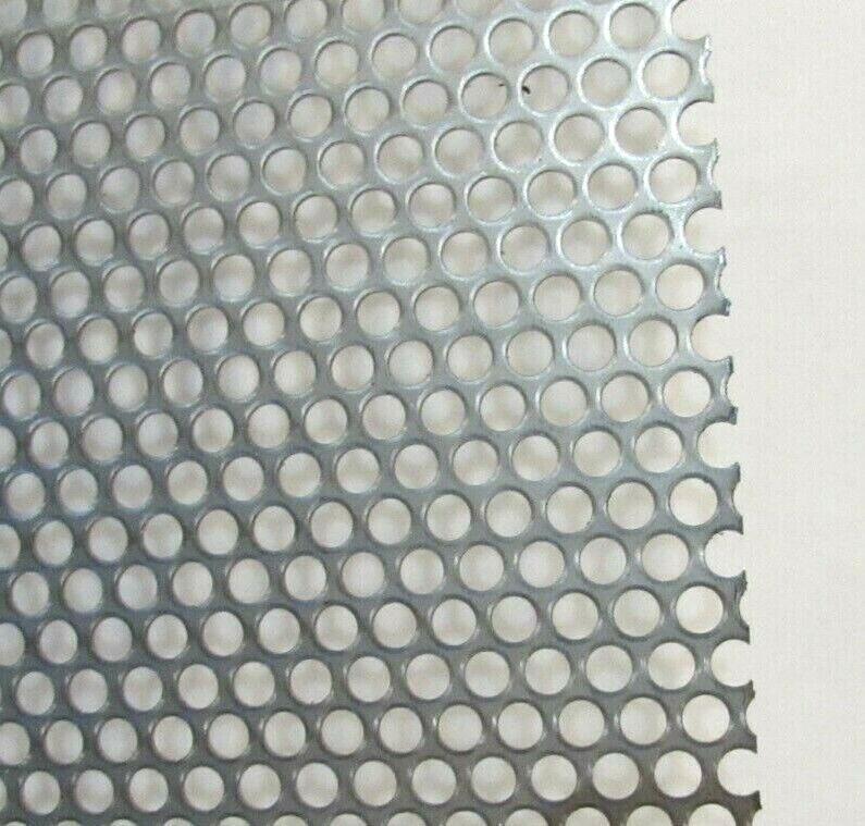 ==1/4″ HOLES 16 GAUGE 304 STAINLESS STEEL PERFORATED SHEET–11″ X 12″==
