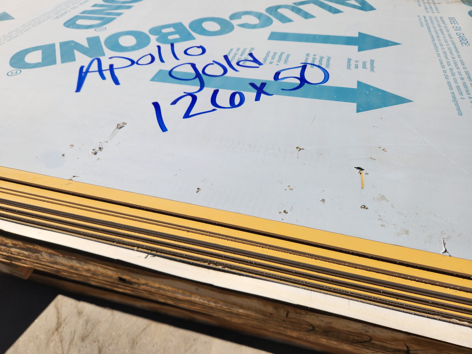 Aluminum Composite Panel – 10.5′ x 50″ x 0.15″ – Exterior Sign Cladding Sheet