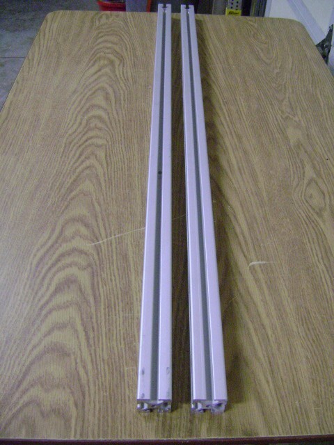 1.5″ X 1.5″ 80/20 T-SLOT ALUMINUM EXTRUSION 1.5″ X 1.5″ X 45″ Lot of 2