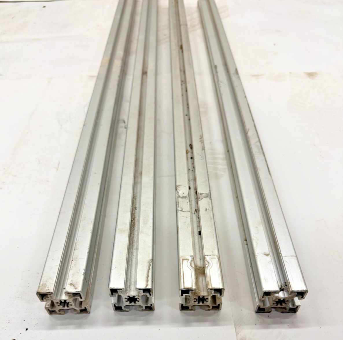 80/20 45MM ASST LENGTHS, 45-4545, (LOT OF 4), 43-3/4″ TO 58-1/8″, 4 OPEN SLOTS