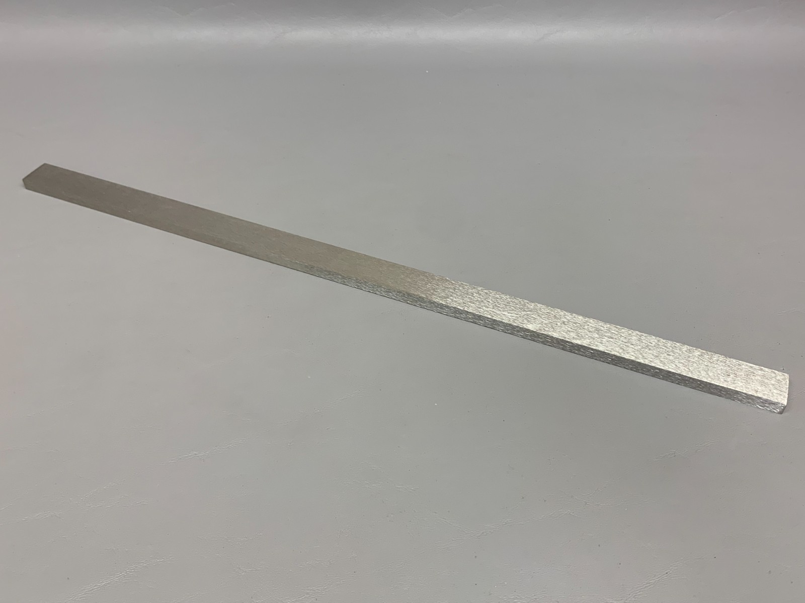 5/16″ x 13/16″ x 18″ D2 Tool Steel Rectangle Bar D2 Ground