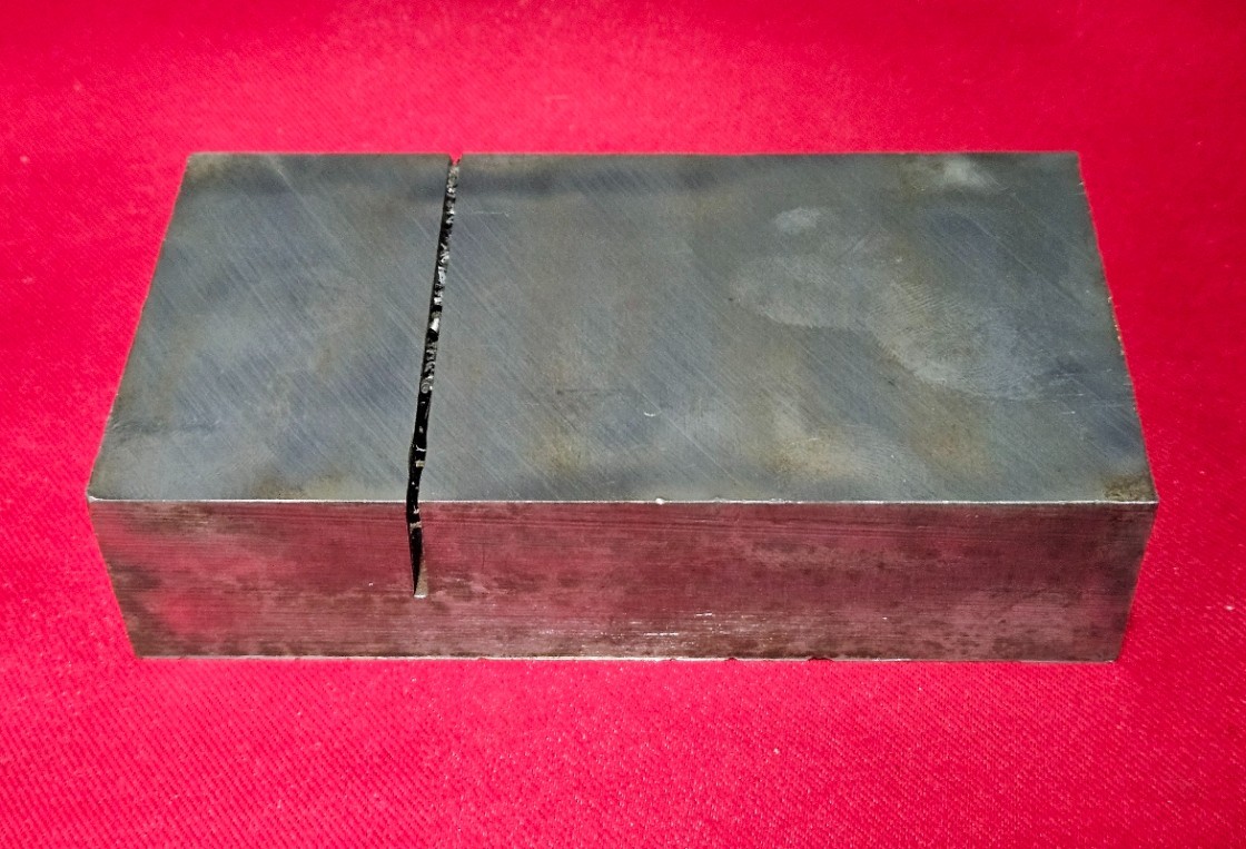 D2 Tool Steel Block Flat Stock 5.555″ L x 3.070″ W x 1.290″ Thick, 6Lb 1.8Oz.