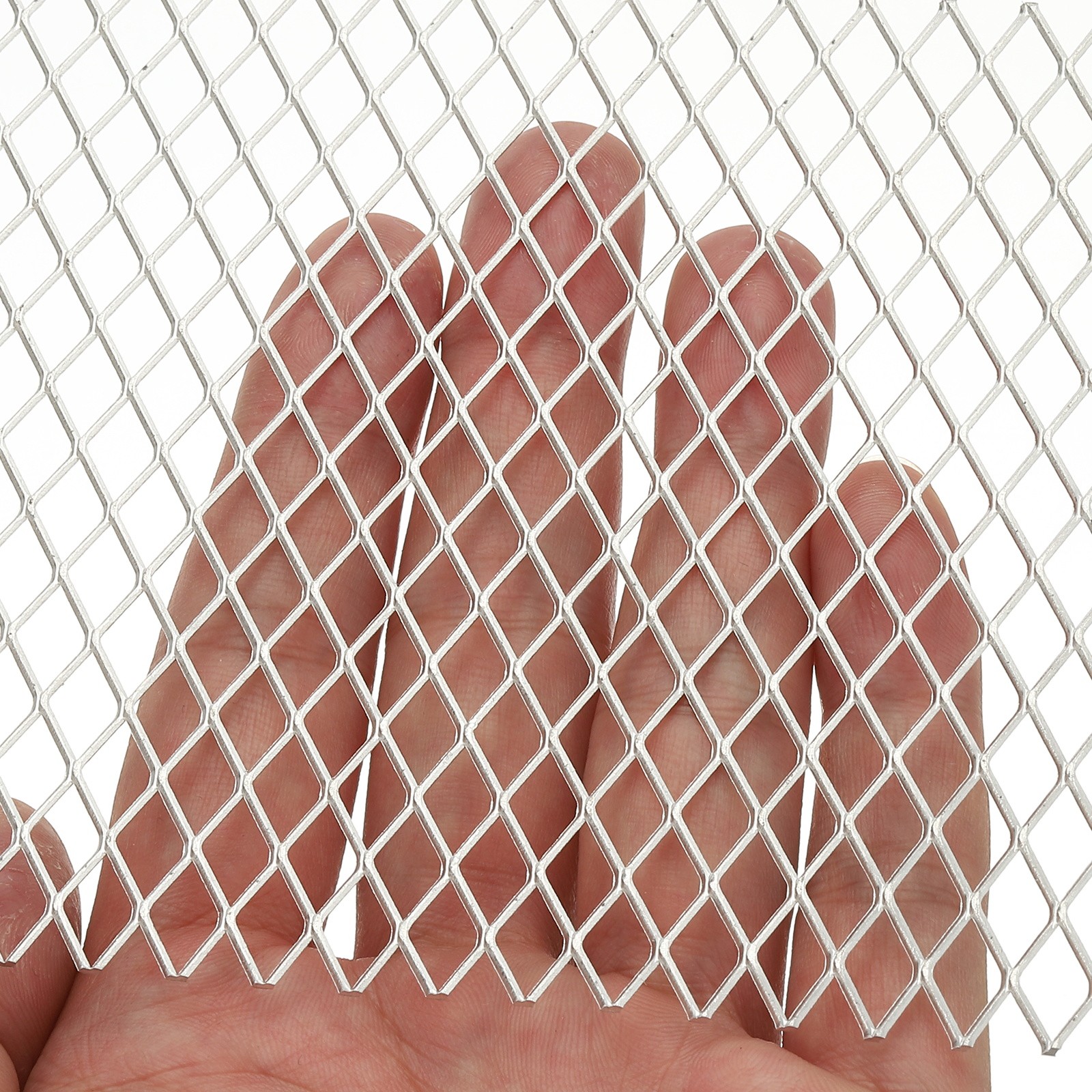 4″L x 4″W Universal Car Grill Mesh, 7x12mm Diamond Hole, Silver Tone