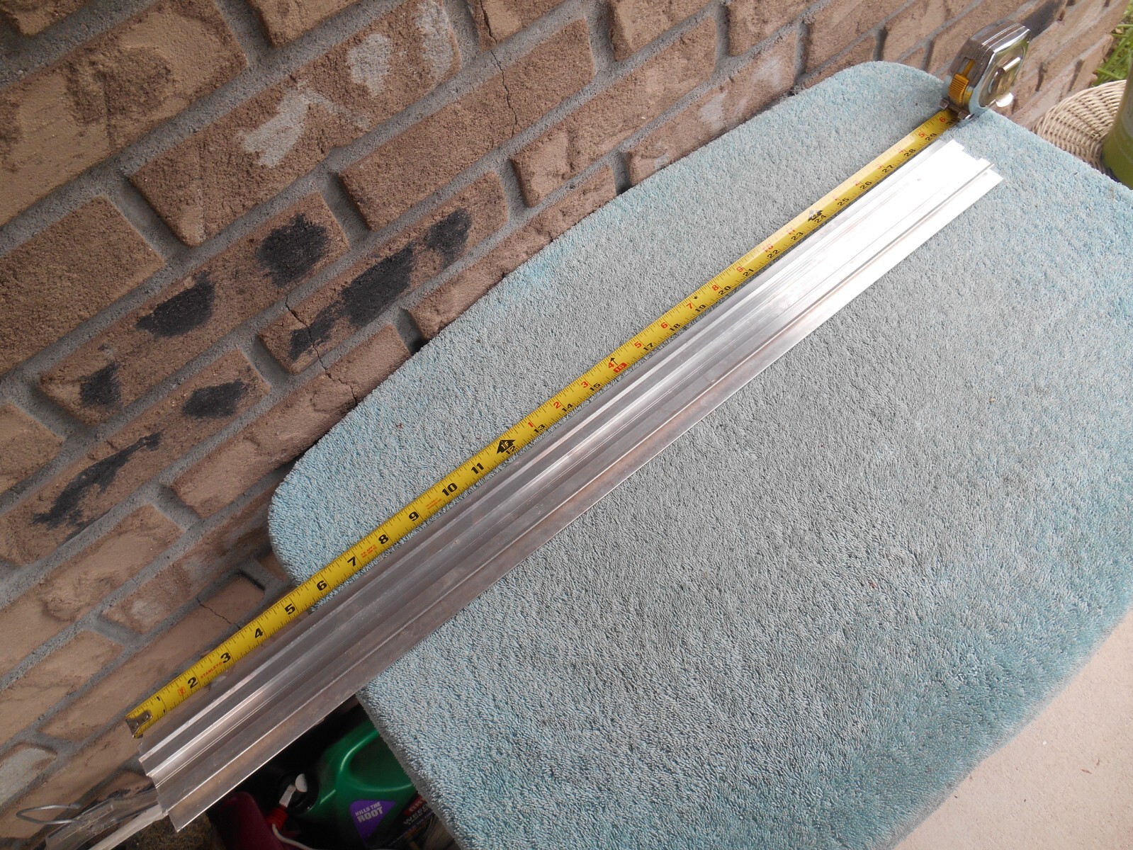 METAL STOCK EXTRUDED ALUMINUM 6063 DUAL CHANNEL 29-1/8″ X 2-1/2″ X 1/4″