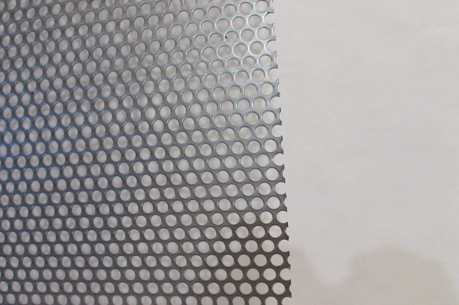 1/4″ HOLES–20 GA. 304 STAINLESS STEEL PERFORATED SHEET 6″ X 23-1/2″