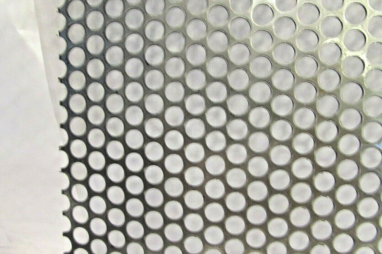 1/4″ HOLES–16 GA.-(0598)-304 STAINLESS PERFORATED SHEET— 11″ X 9-3/4″