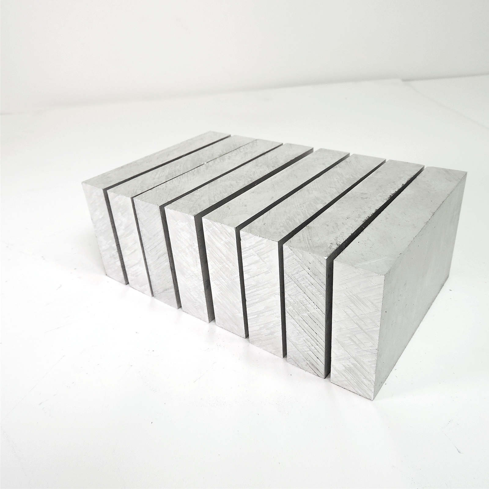 .625″ thick 5/8 Aluminum 6061 PLATE 2.875″ x 5.625″ Long QTY 8 sku 242125