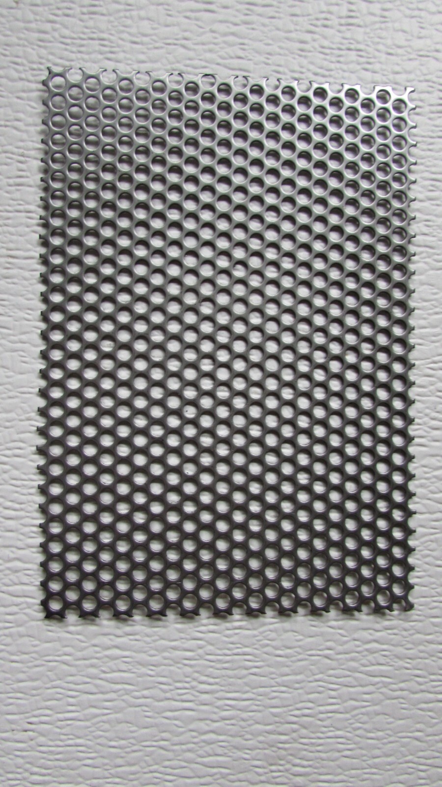 3/8″ HOLE 16 GAUGE 304 STAINLESS STEEL PERFORATED SHEET–12″ x 24″