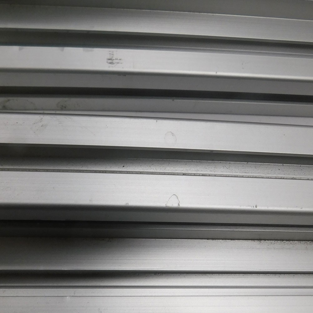 (Lot of 2) 25.5″ x 2.5″ x 2.5″ L-Shaped Aluminum T-Slot Modular Extrusion Bars