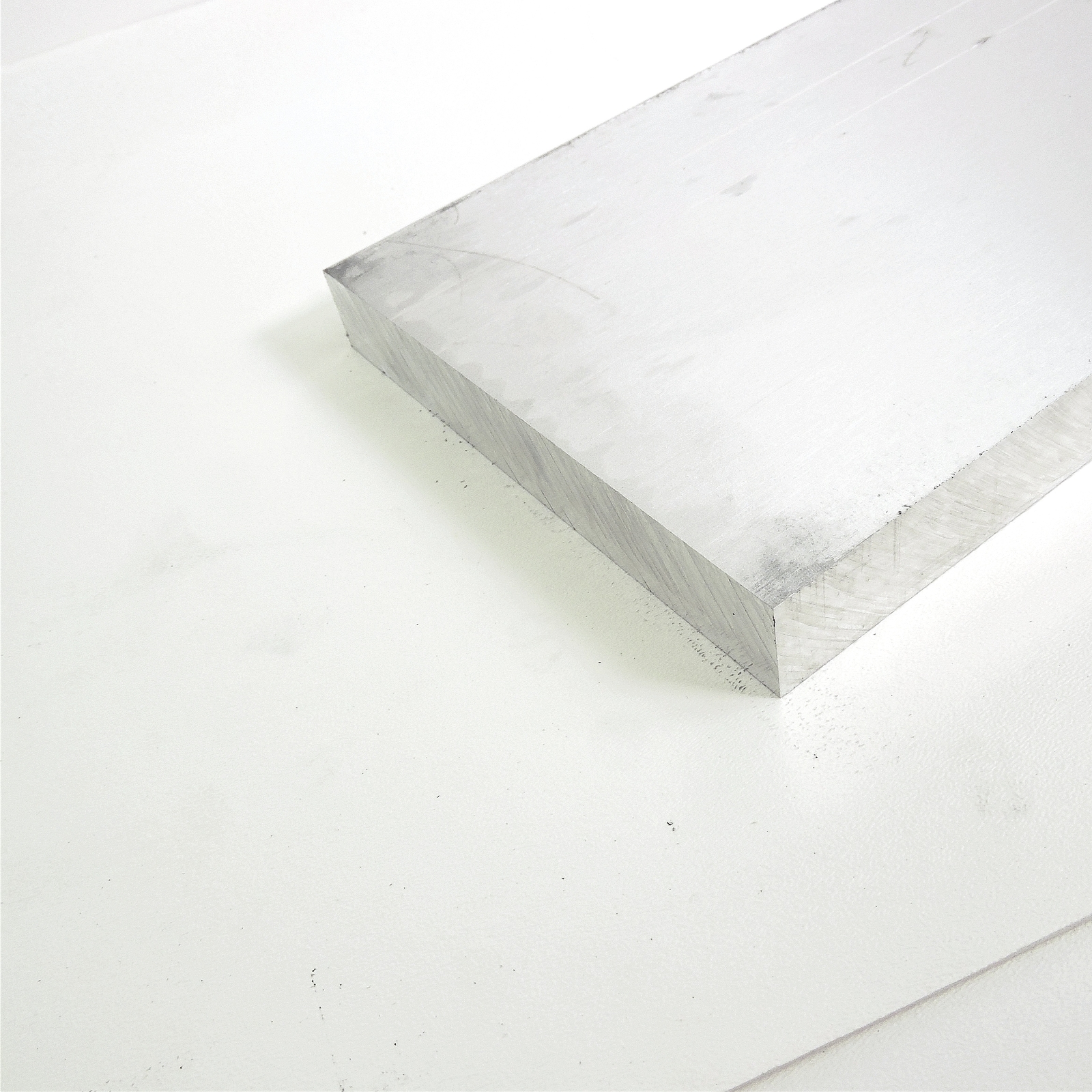 1.25″ thick 1 1/4 Aluminum 6061 PLATE 7.875″ x 10.625″ Long sku 240595