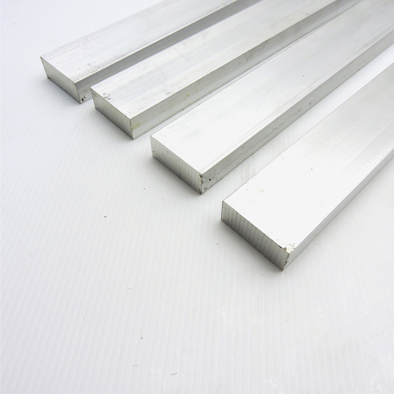 .625″ x 1.25″ Aluminum 6061 FLAT BAR 36″ Long new mill stock QTY 4 sku A747