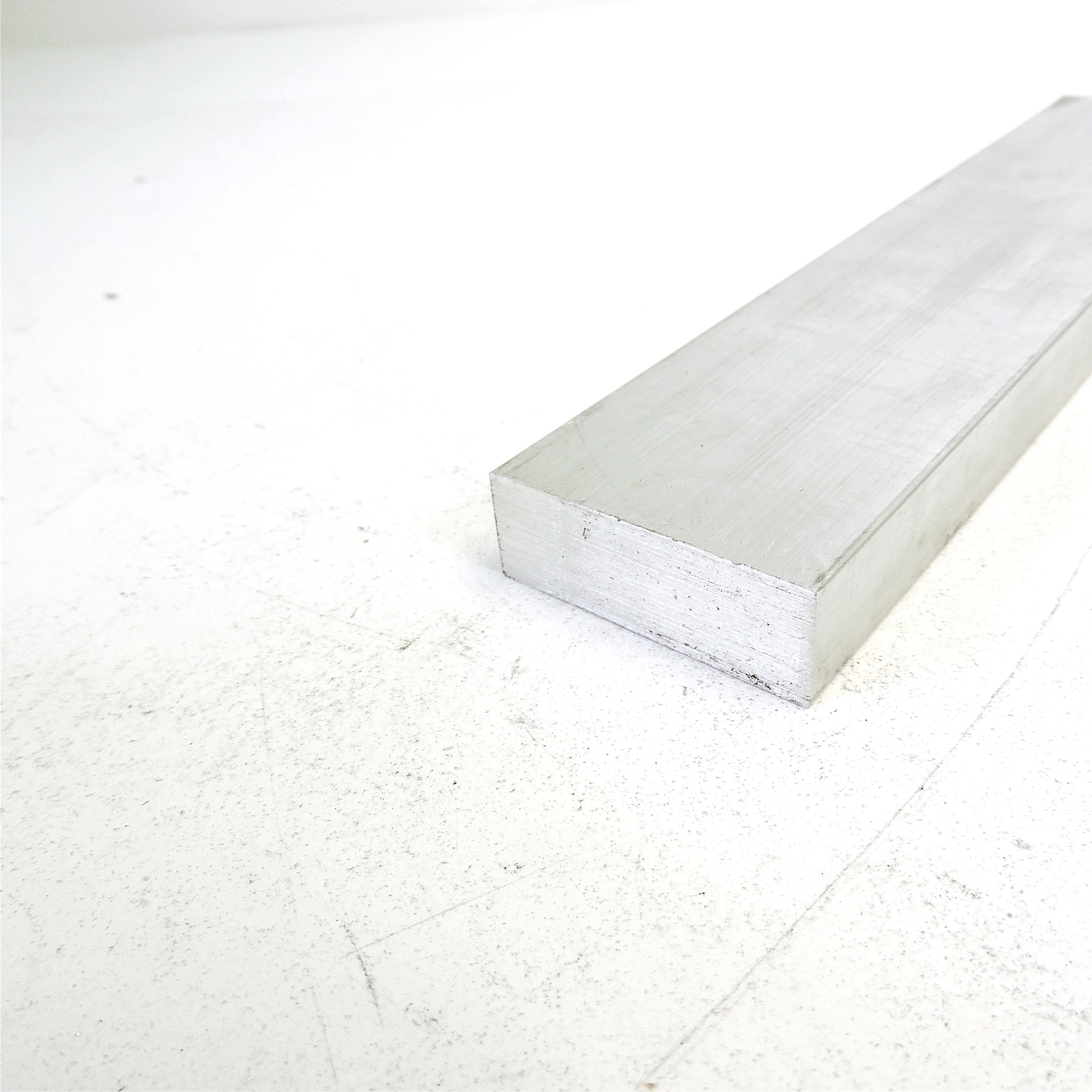 .625″ x 2″ Aluminum 6061 FLAT BAR 26.75″ Long new mill stock QTY 2 sku A520