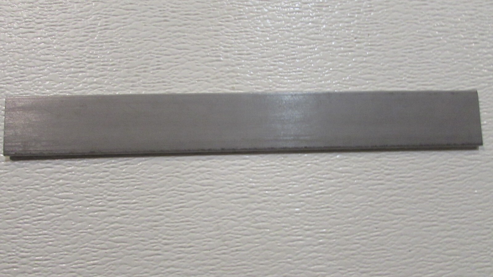 1/8″ x 1-1/2″ X 12″ 304 STAINLESS STEEL FLAT BAR