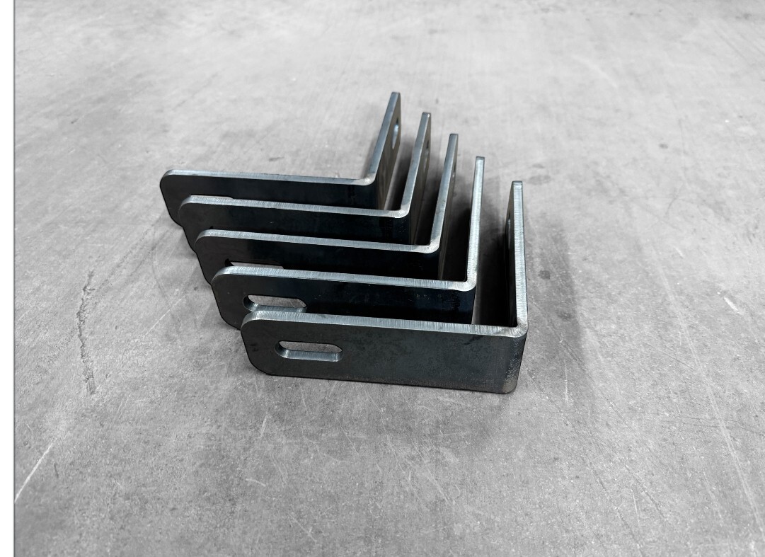 6″ x 6″ x 2″ x 1/4″ STEEL PLATE 90° ANGLE BRACKET with slots (5 pack)