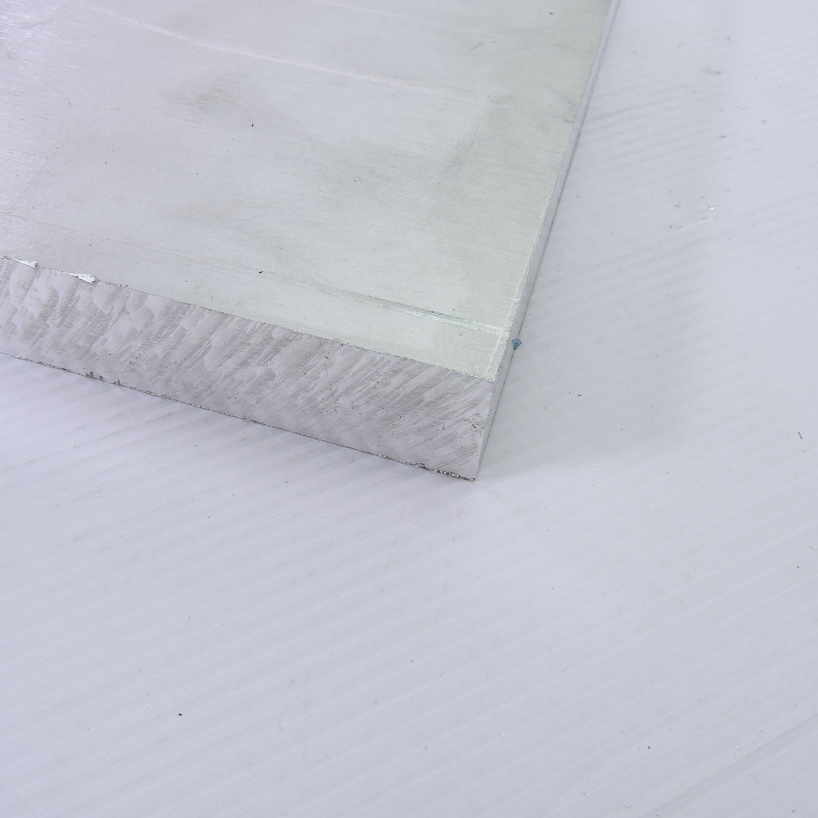 1.125″ thick 1 1/8 Aluminum 6061 PLATE 7.875″ x 9.75″ Long sku 306026